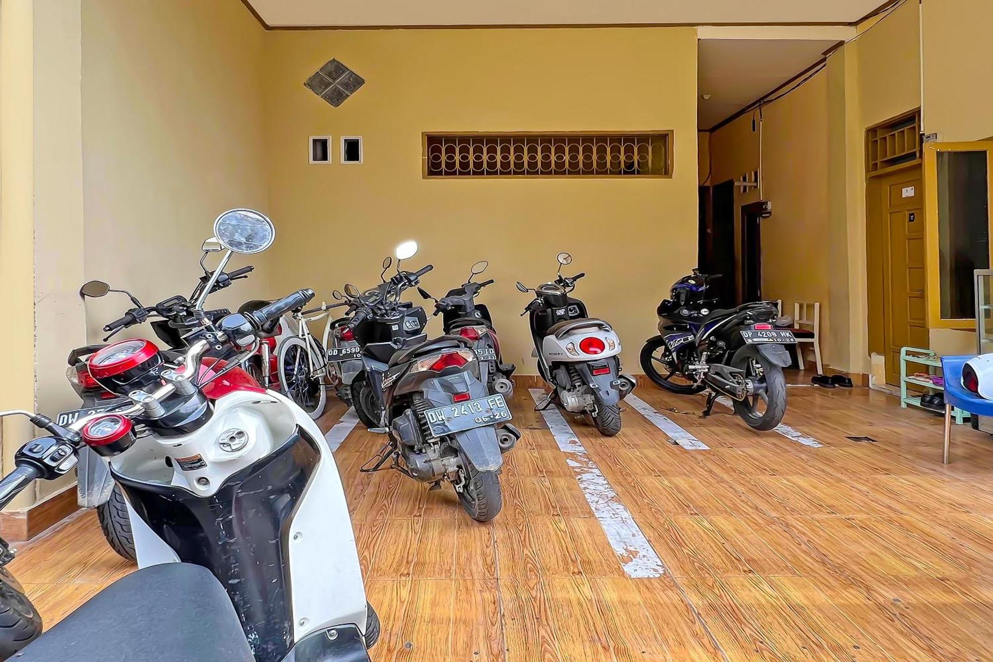 Spot On 92547 Wisma Dg Tata Makassar Eksteriør bilde